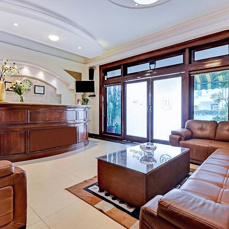 Kukas Collection O Hotel Four Boutique מראה חיצוני תמונה