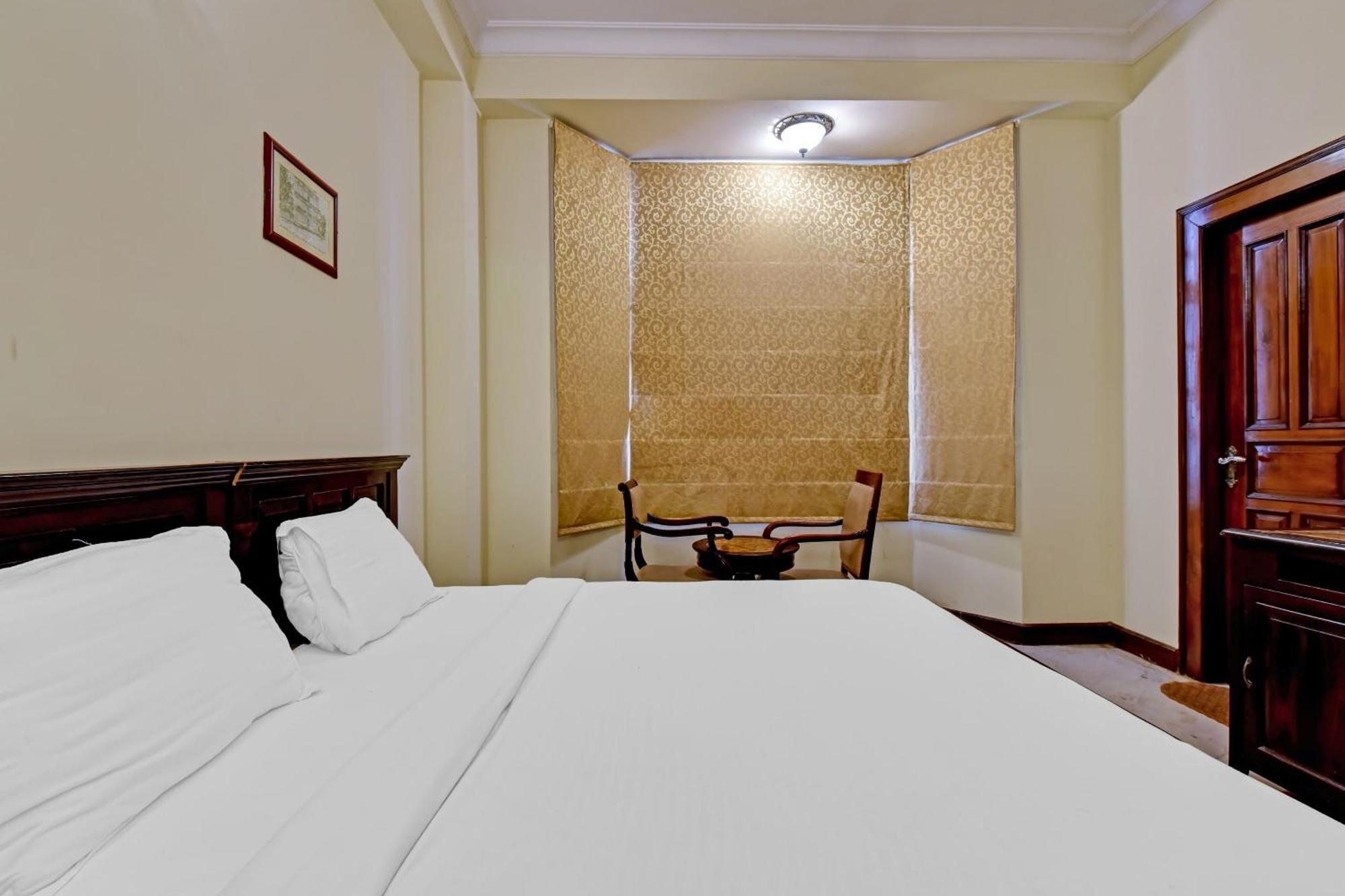 Kukas Collection O Hotel Four Boutique מראה חיצוני תמונה